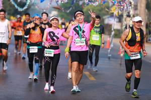 BIB: 20164, 42894
                            <button type="button" onclick="openModal(9922722)" class="btn btn-primary btn-sm float-right btn-popup" data-toggle="modal" data-target=".modal-high-quality">
                        <i class="fas fa-shopping-cart"></i> Add to Cart
                    </button>
                                            <button type="button" onclick="isThisMe(9922722, true)" class="btn btn-success btn-sm float-right btn-popup btn-isme hidden" data-toggle="tooltip" data-placement="bottom" title="นี่คือรูปของคุณใช่ไหม คลิกที่นี่เพื่อเอาเข้าอัลบั้ม">
                        <i class="fas fa-plus"></i> Add to album
                    </button>
                    <button type="button" onclick="isThisMe(9922722, false)" class="btn btn-warning btn-sm float-right btn-popup btn-isnotme hidden">
                        <i class="fas fa-ban"></i> Remove from album
                    </button>